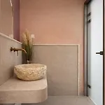 Noea Luxury Apartman Kavála